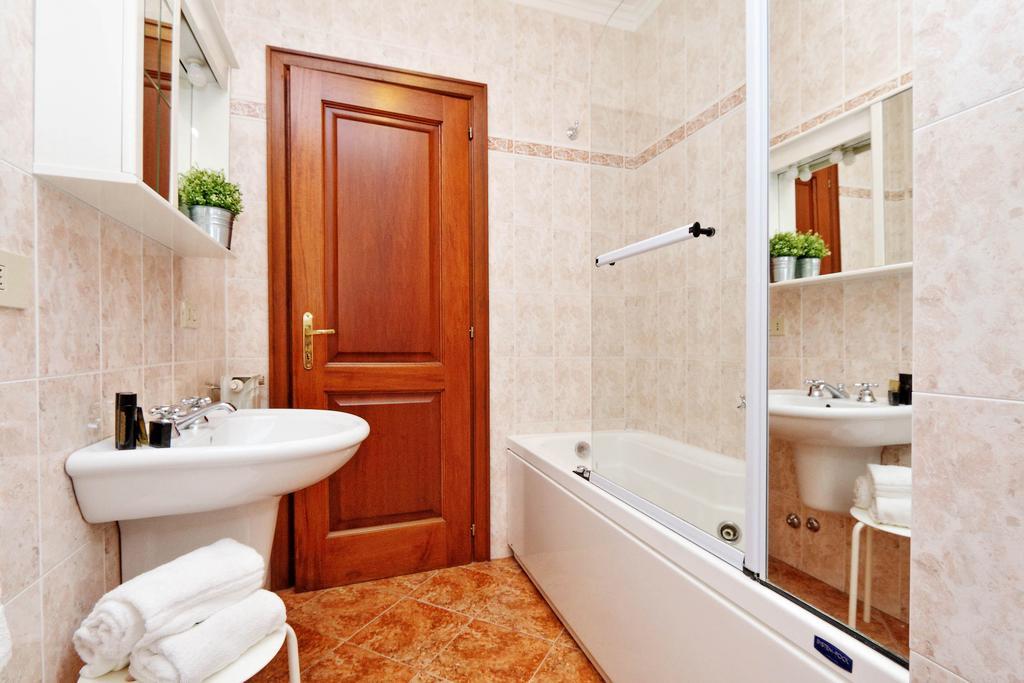 Mecenate Charme Apartment Roma Dış mekan fotoğraf